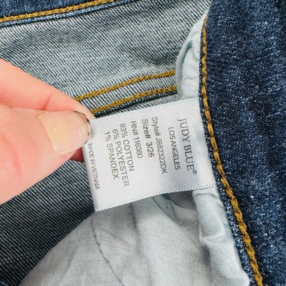 Judy Blue Slim Fit Straight Leg Cropped Ankle Jeans Women’s Size 26 - Picture 7 of 8